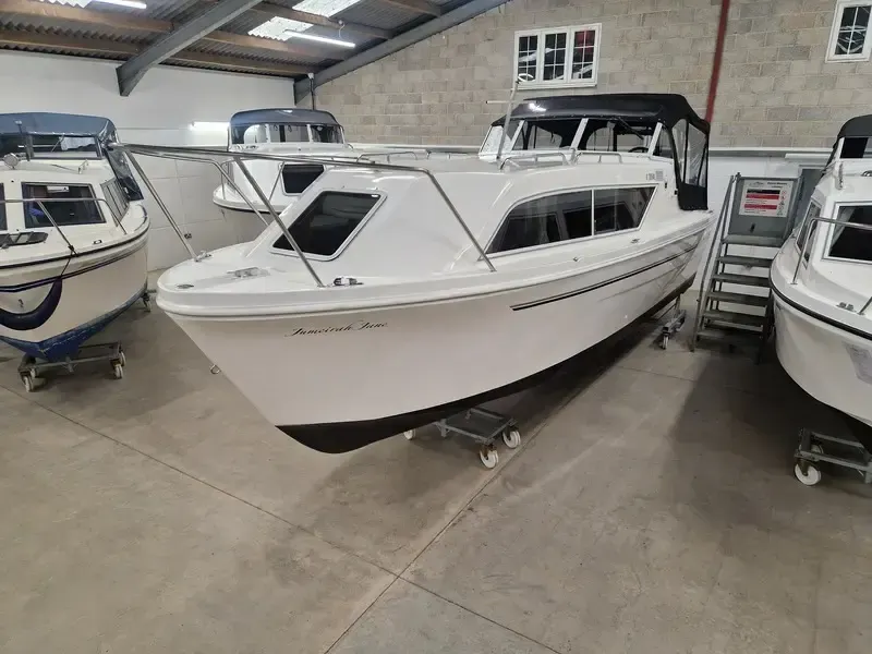 2015 Viking 275 Wide Beam Hi-Line for Sale in England