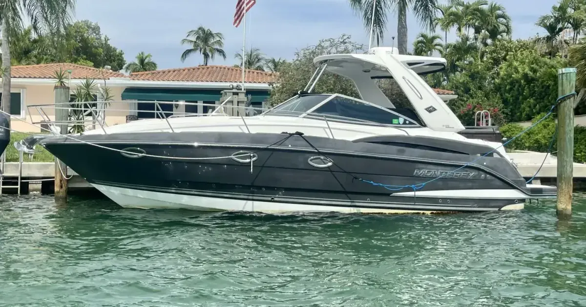 2016 Monterey 335 Sport Yacht for Sale in Miami, Florida