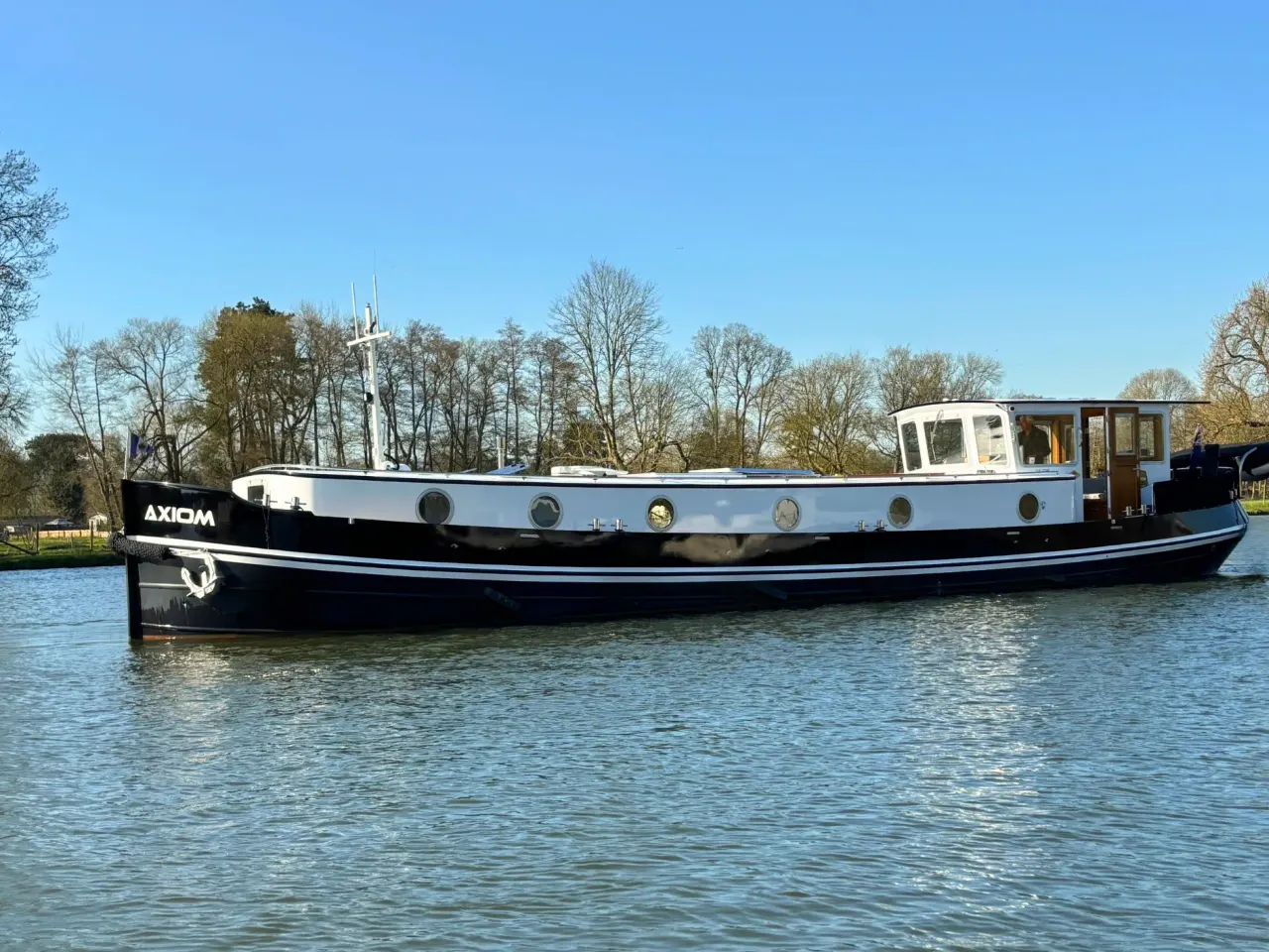 2020 Piper 60M MOTOR CLASS DUTCH BARGE for Sale in Marlow | rb692565