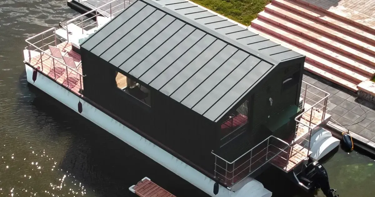 2026 Twin Vee M-Cabin Houseboat for Sale in Lithuania