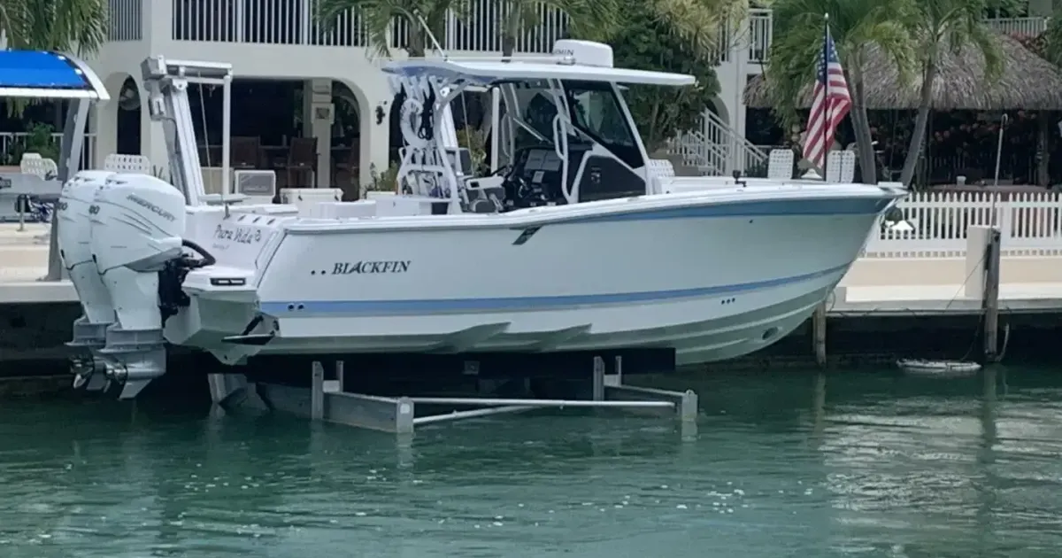 2023 Blackfin 302 CC for Sale in Duck Key, Florida