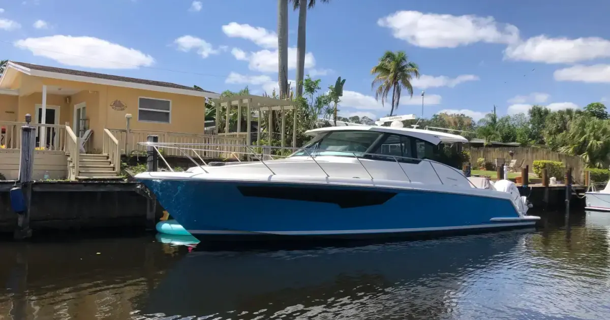 2021 Tiara Yachts 43LE for Sale in Fort Lauderdale