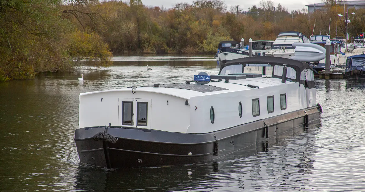 2023 Collingwood Hoxton 2 70 Widebeam for Sale in Reading