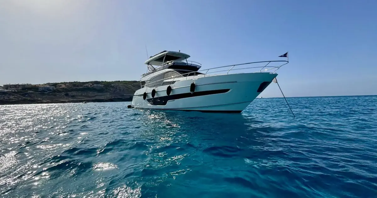 2020 Fairline Squadron 68 for Sale in Alcudia, Spain