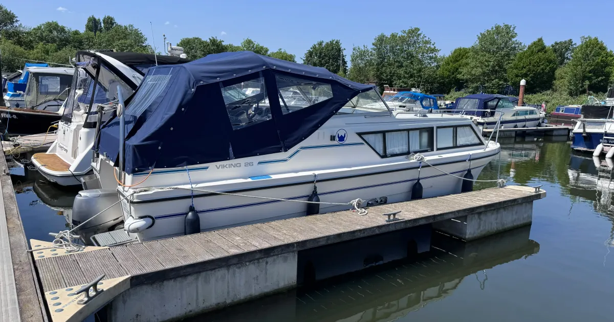 1992 Viking River Cruisers 26 Wide Beam for Sale