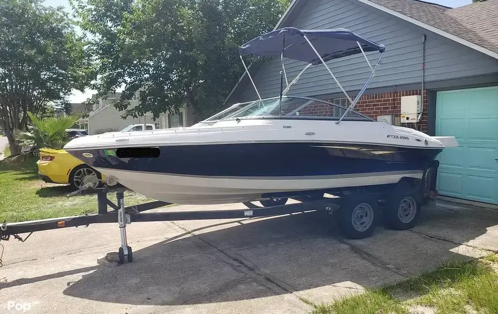 2012 Four Winns Horizon 190 for Sale in Cleveland, Florida