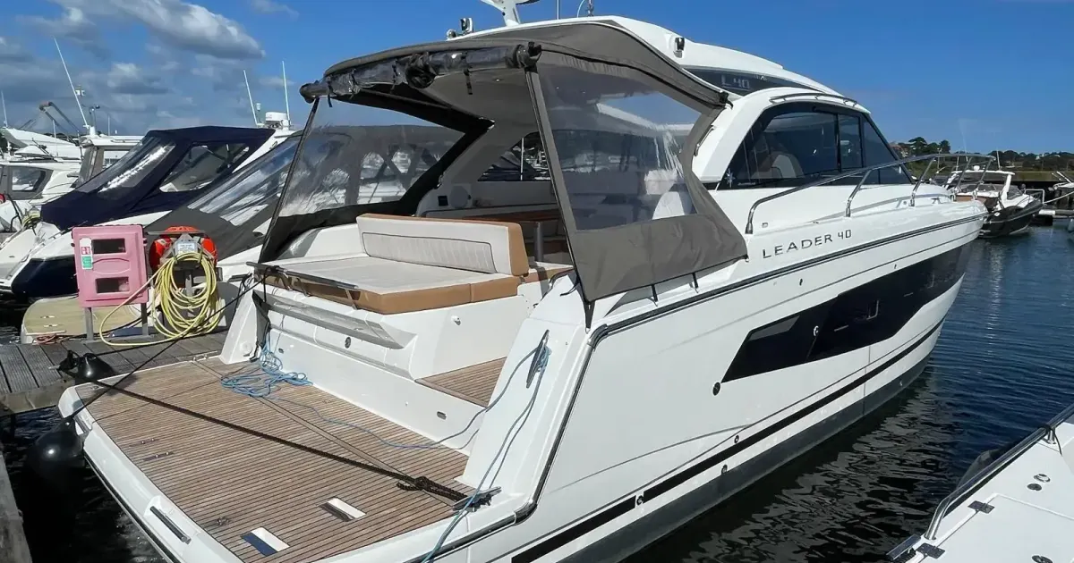 2020 Jeanneau Leader 40 for Sale in Poole, England