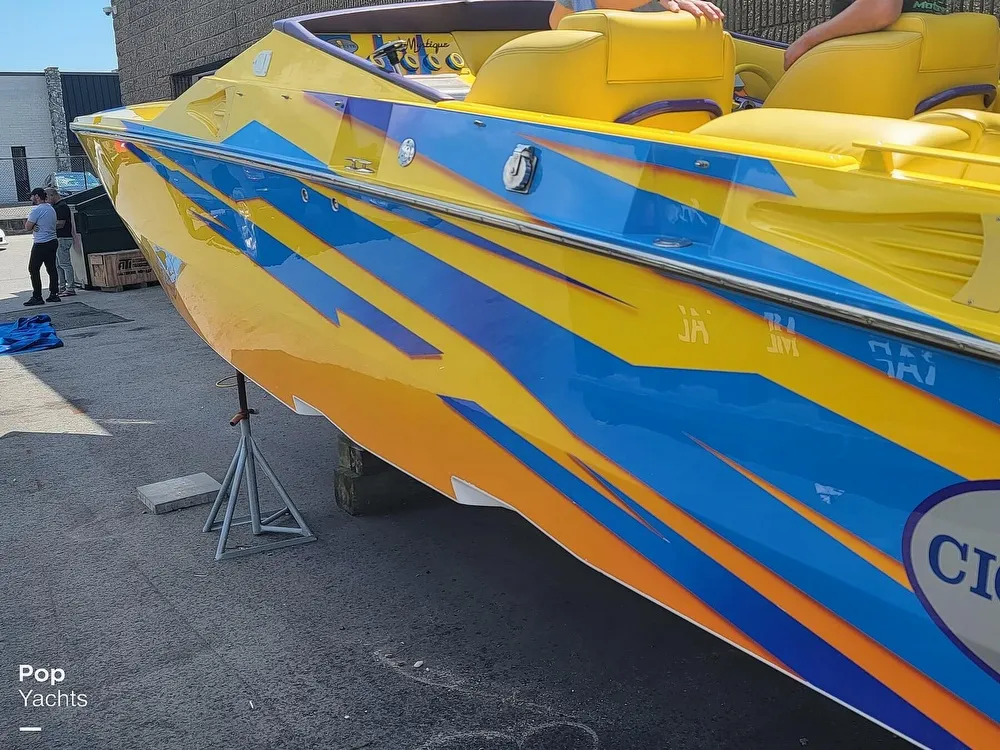 2002 Cigarette 30 Mystique for Sale in Deer Park, New York