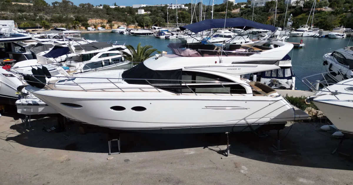 2014 Princess 43 for Sale in Cala d'or, Balearic Islands