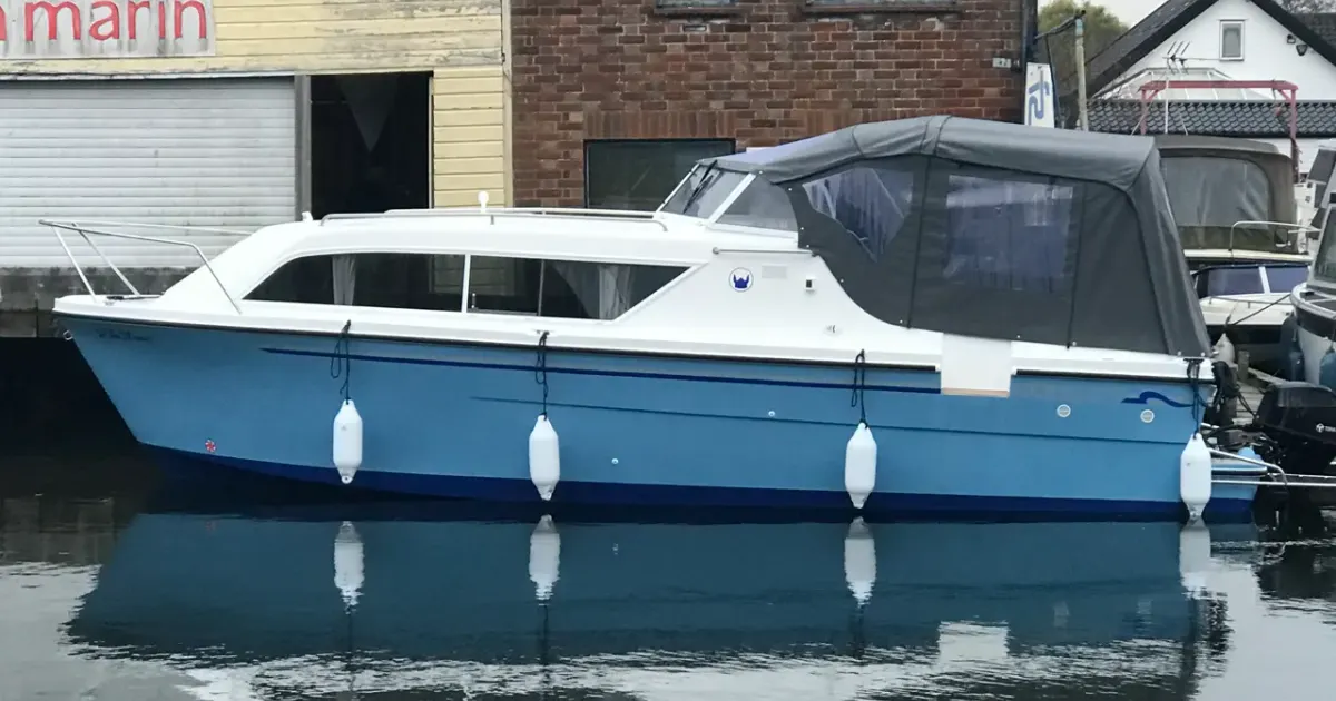 2026 Viking 275 Wide Beam Hi-Line for Sale in Wroxham