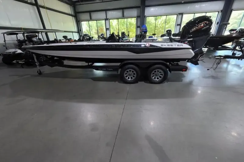 とっしーページ(*^^*) 2027 Skeeter ZXR21SE for Sale in Gainesville, Georgia | rb716660