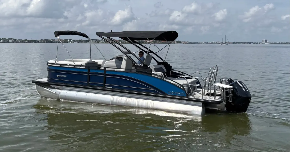 2025 Harris Solstice 230 for Sale in Seabrook, Texas
