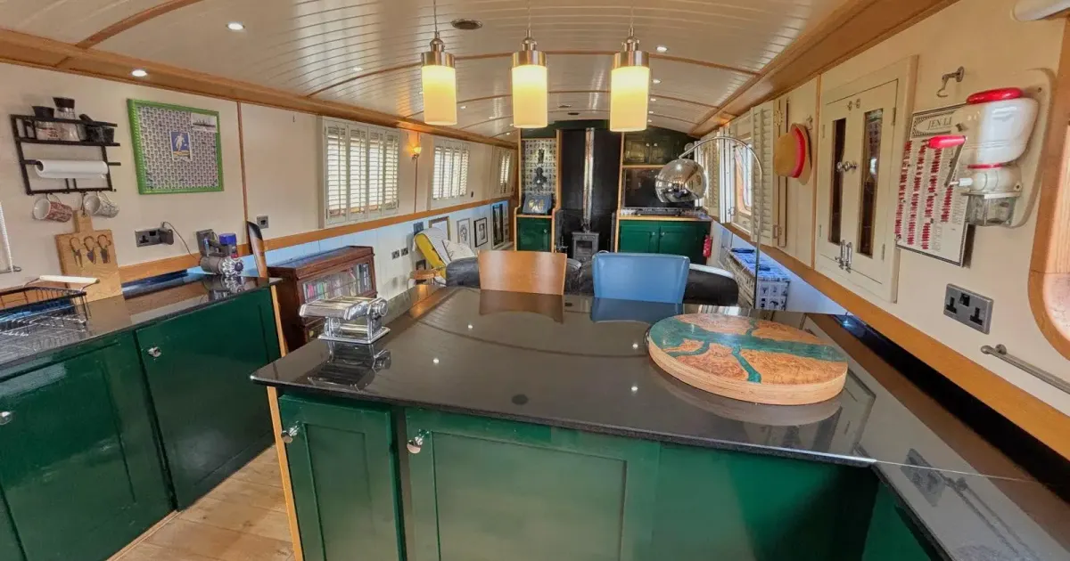 2015 Collingwood Eurocruiser for Sale in Nottinghamshire