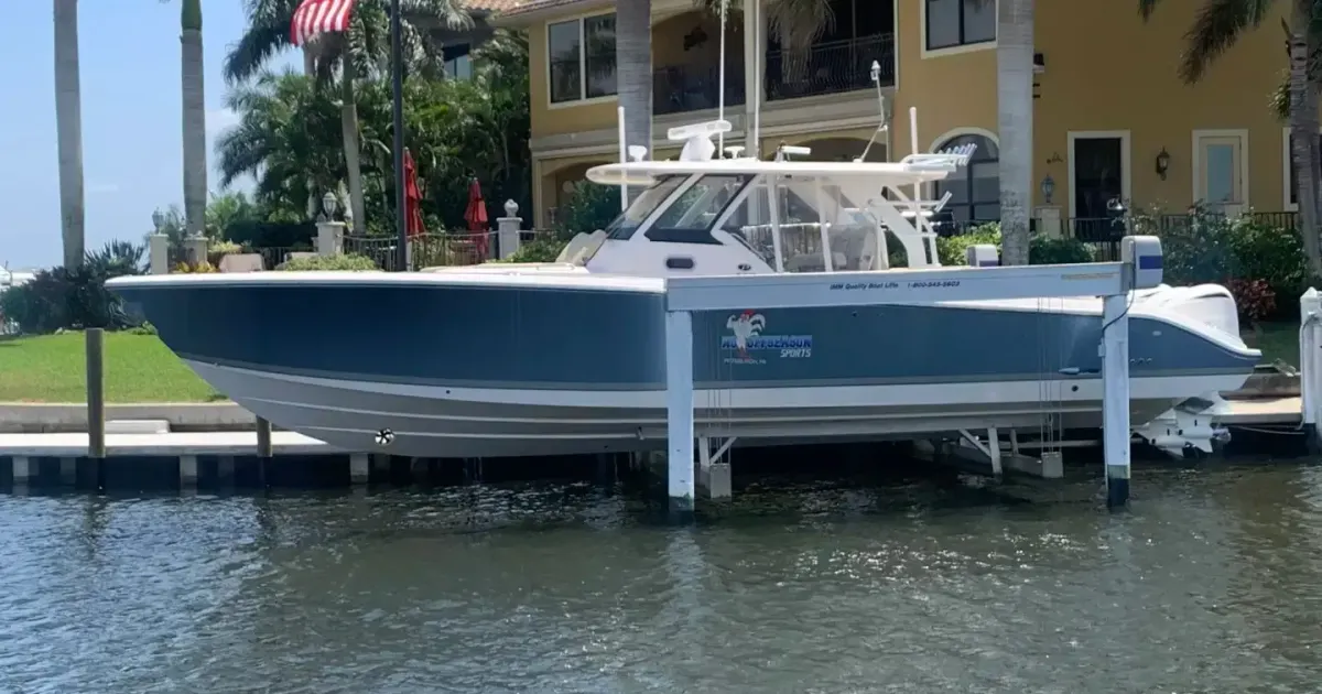 2017 Pursuit S 408 for Sale in Punta Gorda, Florida