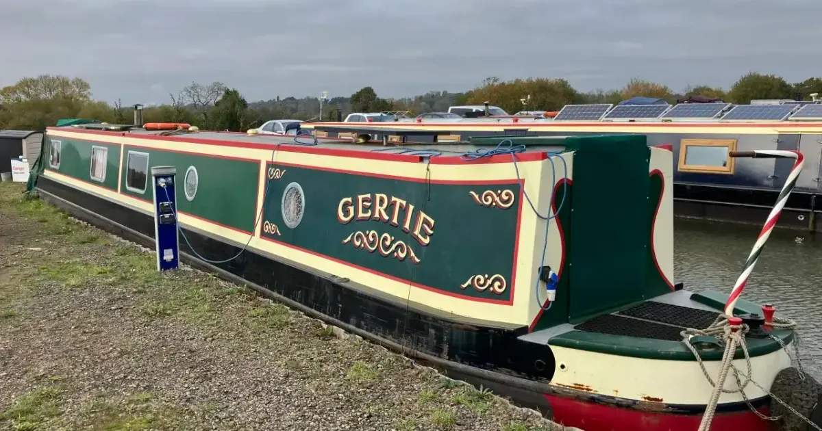 2004 Pinder Traditional Narrowboat for Sale in England
