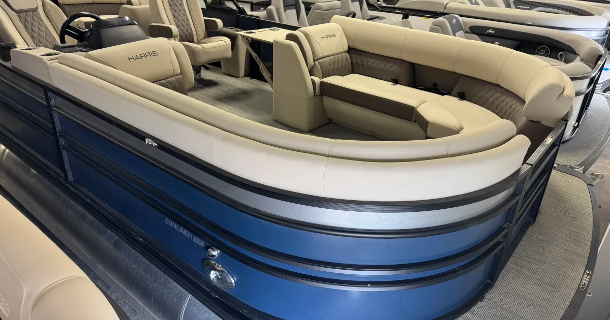 2025 Harris Sunliner 230 for Sale in Madison, Wisconsin