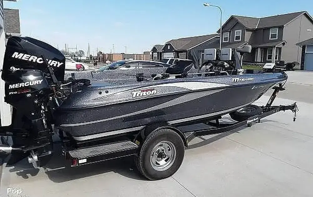 2010 Triton 177 Explorer for Sale in Elkhorn, Nebraska