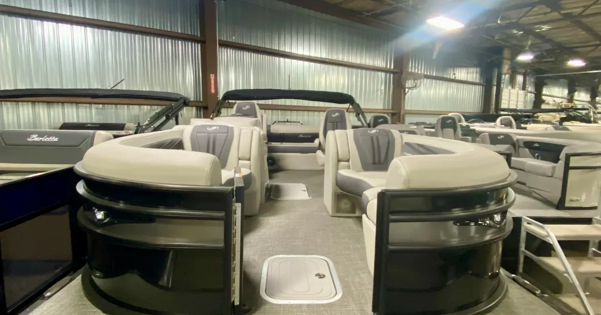 2025 Barletta Corsa 23UC for Sale in Walworth, Wisconsin