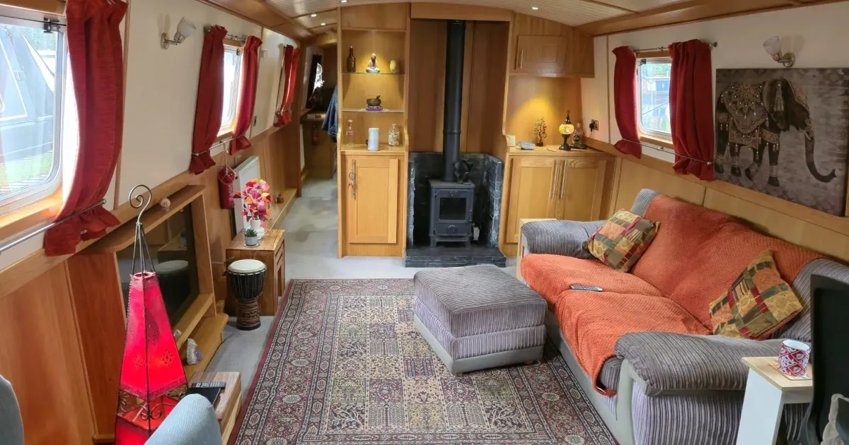 2017 Collingwood Cruiser Stern Wide Beam for Sale