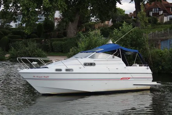 1989 Sealine 255 Senator for Sale in Walton on Thames