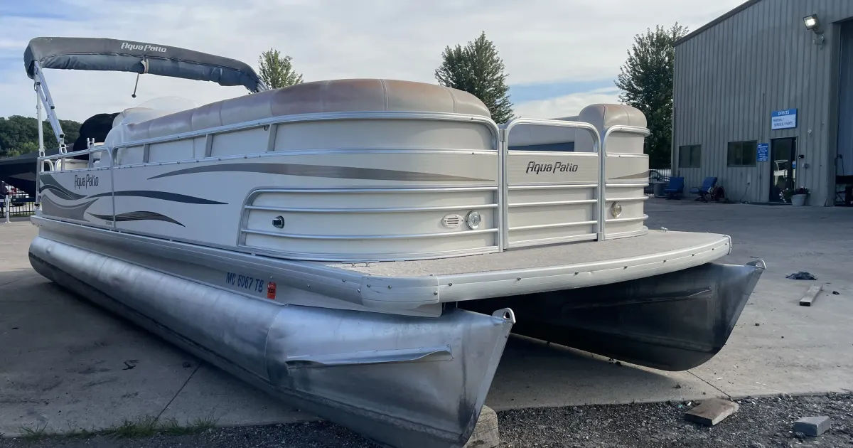 2008 Godfrey 240 RE for Sale in Antioch, Illinois