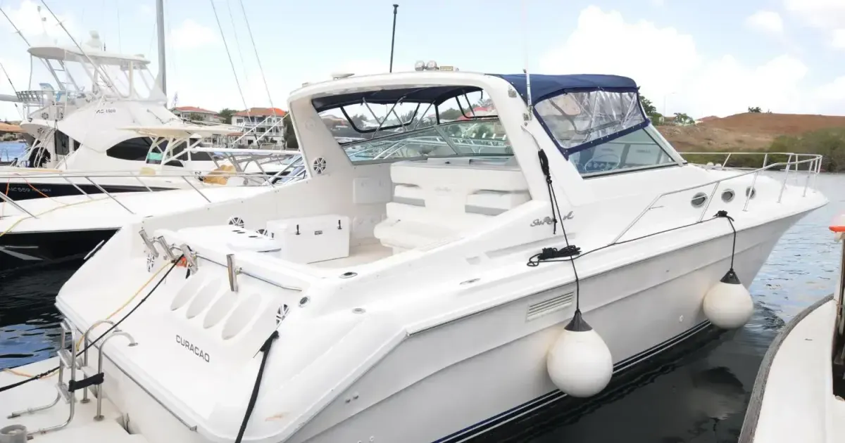 1994 Sea Ray 440 Sundancer for Sale in Willemstad, Curaçao