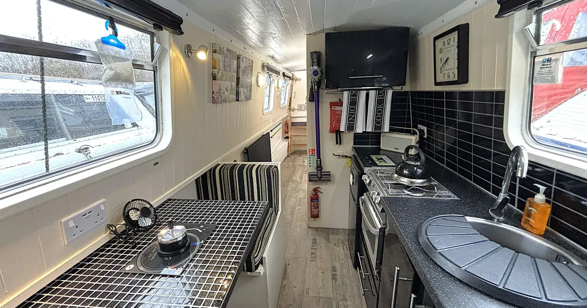 1991 Arcrite Cruiser Stern for Sale in Staffordshire