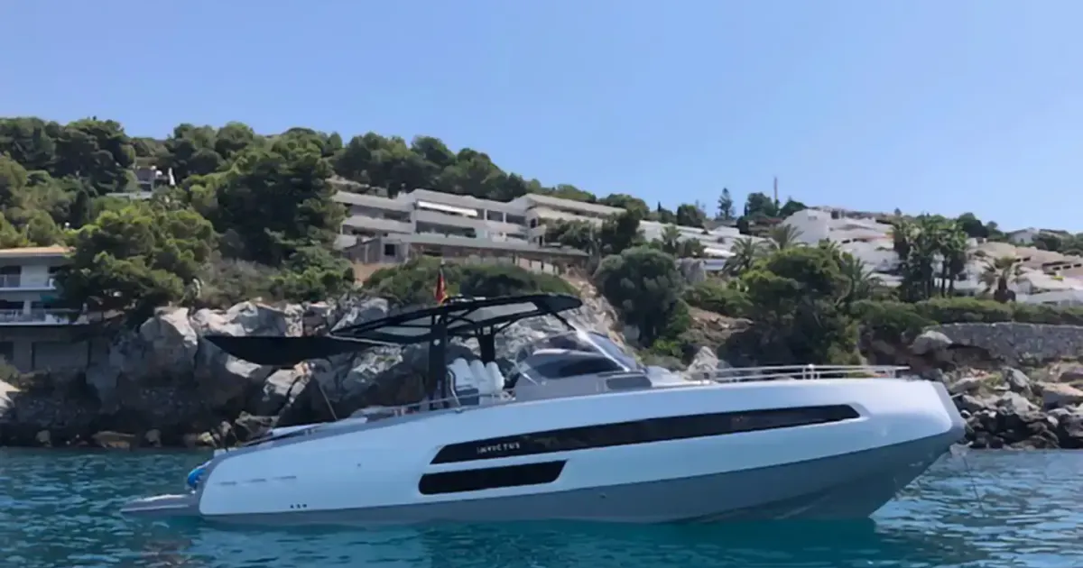 2018 Invictus GT370 for Sale in Fort Lauderdale, Florida