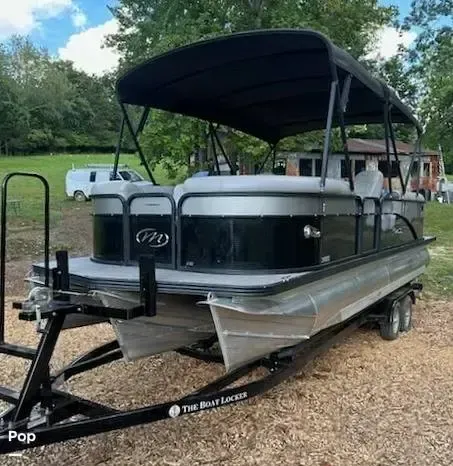 2022 Manitou 23` for Sale in Muncy, Tennessee