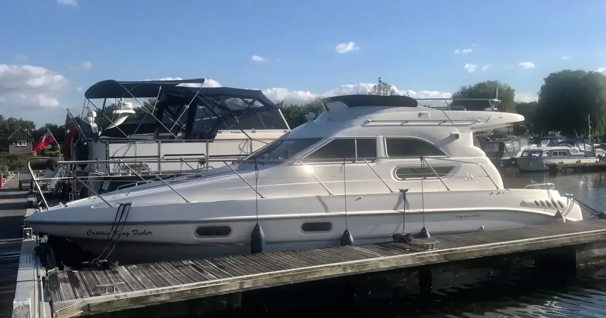 1996 Sealine 330 Statesman for Sale in Berkshire, England