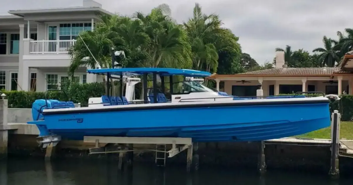 2019 Axopar 37 Sun Top for Sale in Deerfield Beach
