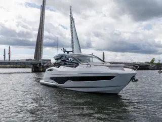 2026 Sunseeker Manhattan 56 for Sale in Poole | rb680711