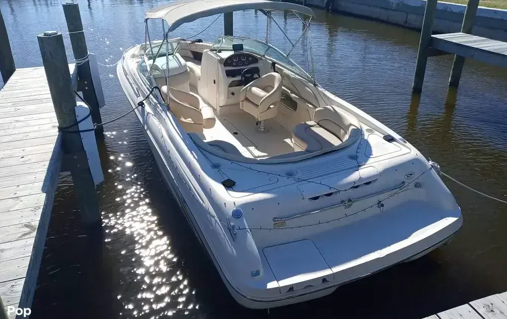2001 Sea Ray 260 Select Signature for Sale in Milford