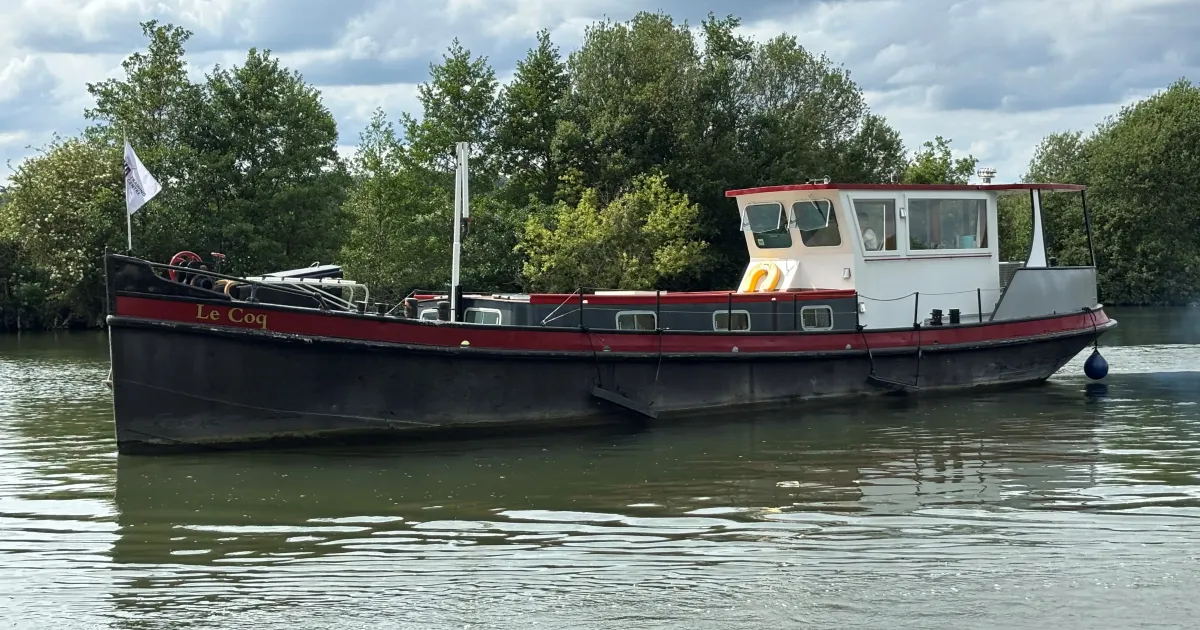 1926 Dutch Barge 17M for Sale in Marlow, United Kingdom