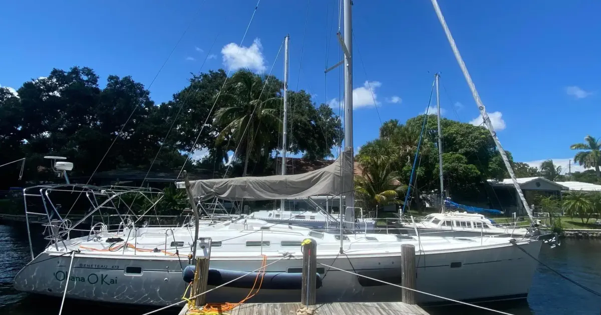 2004 Beneteau Oceanis 473 for Sale in Fort Lauderdale