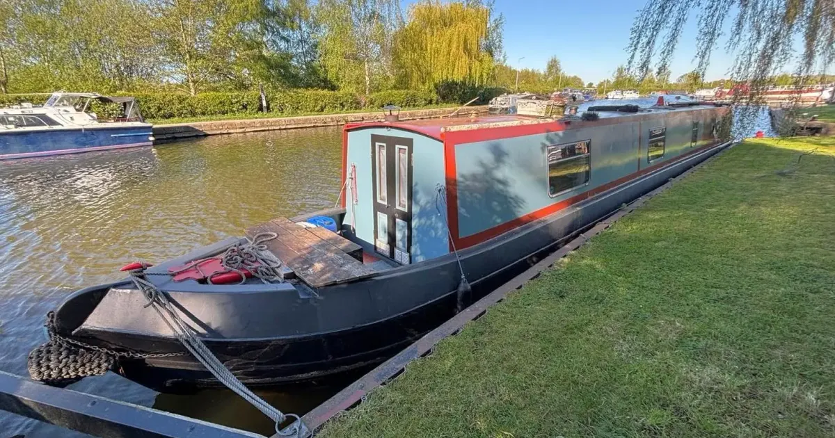 1992 Neil Hudson Trad Stern Narrowboat for Sale in England
