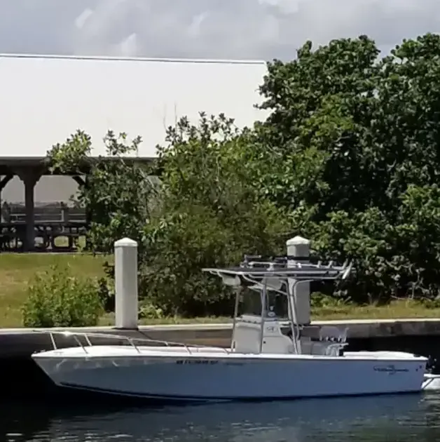 2006 Albemarle 242 for Sale in Fort Lauderdale, Florida