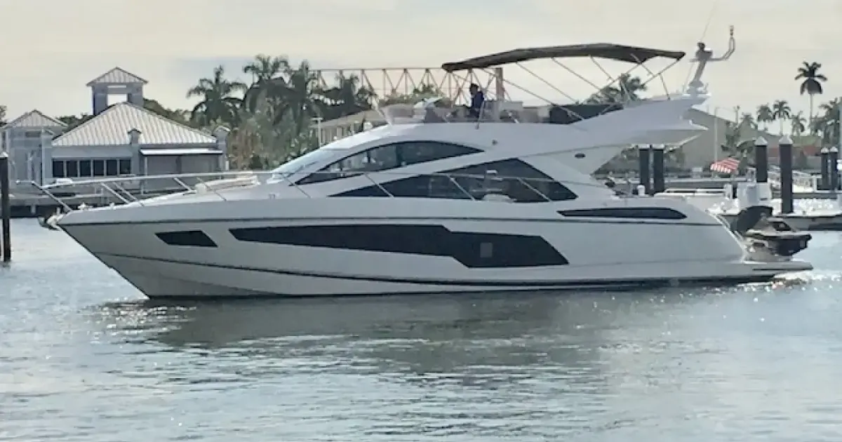 2015 Sunseeker Manhattan 55 for Sale in Jupiter, Florida