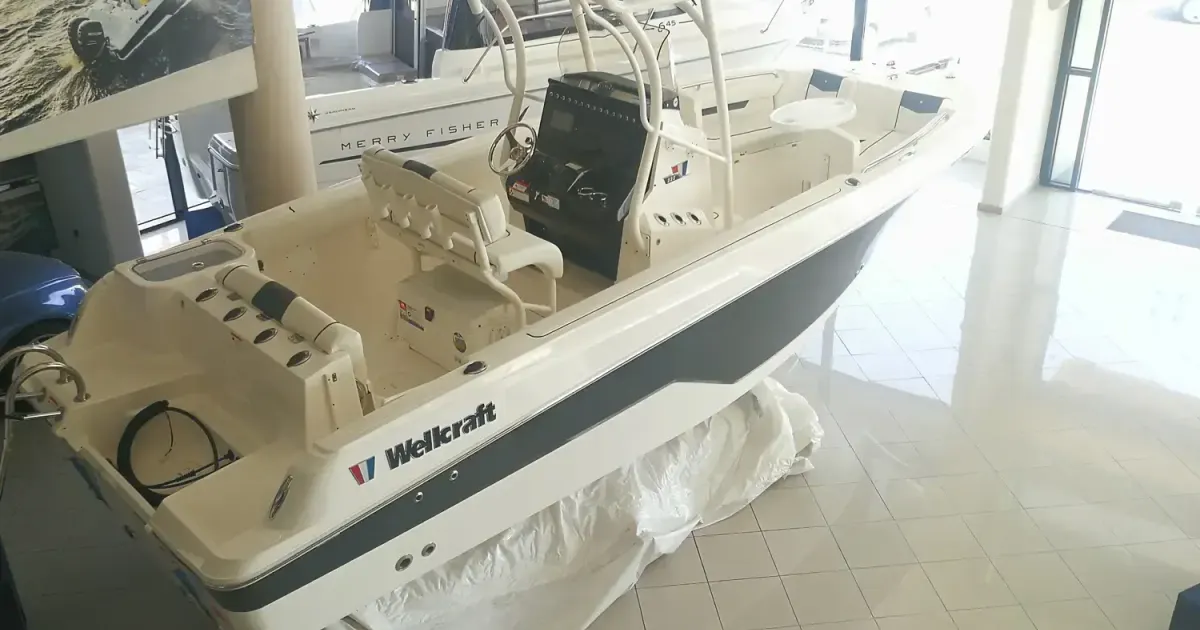2017 Wellcraft Fisherman 222 for Sale in Kato Polemidia
