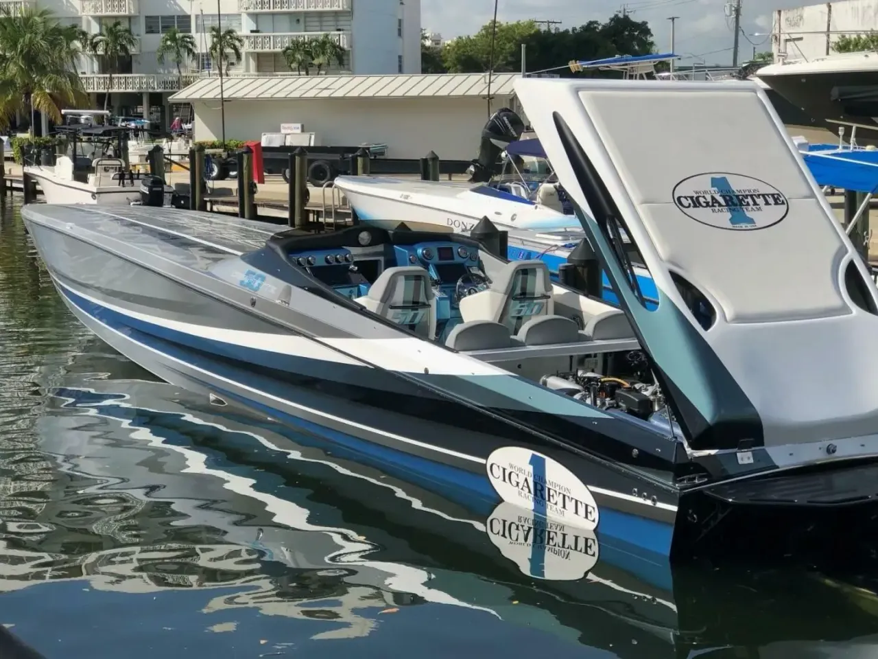 cigarette 50 marauder 50' AMG Cigarette 50' Marauder | 2016