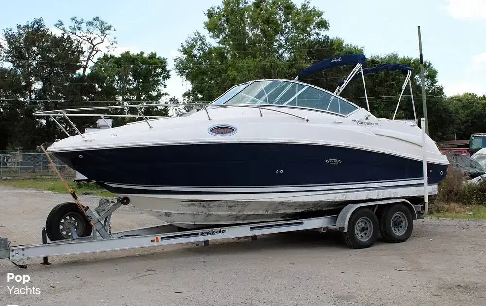2008 Sea Ray 240 Sundancer for Sale in Orlando, Florida
