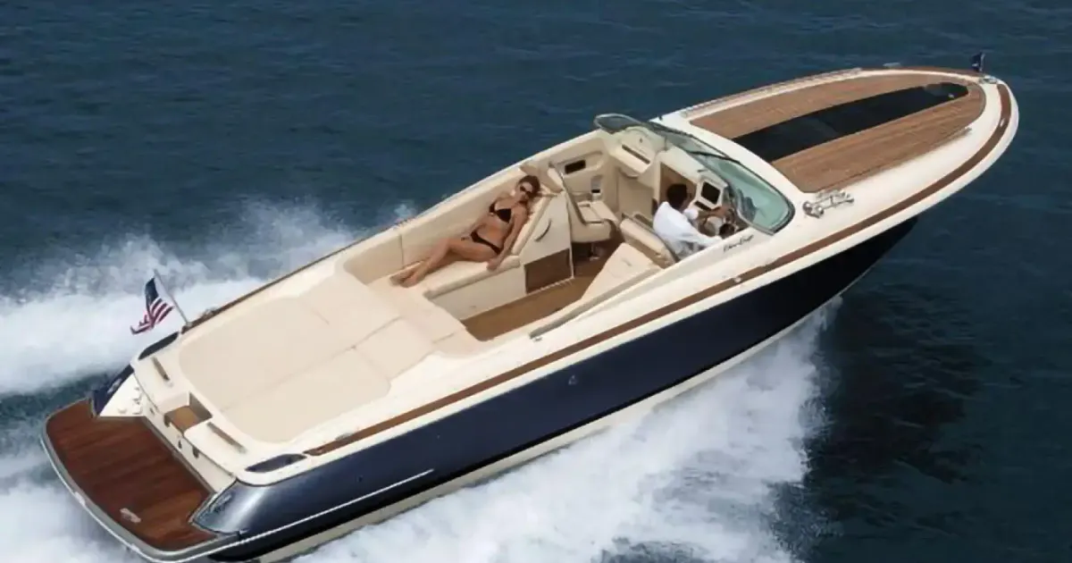 2018 Chris-Craft Corsair 34 for Sale in Miami Beach