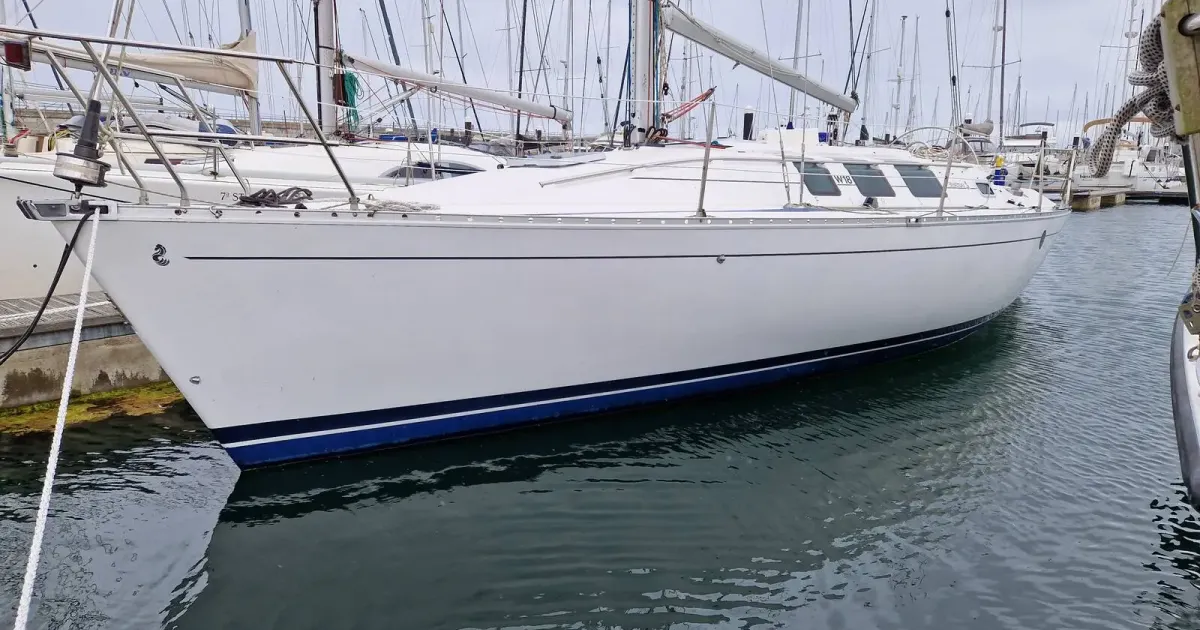 1988 Beneteau First 35 S5 for Sale in Dun Laoghaire