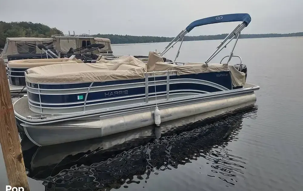2017 Harris Solstice 220 for Sale in Seekonk, Maine