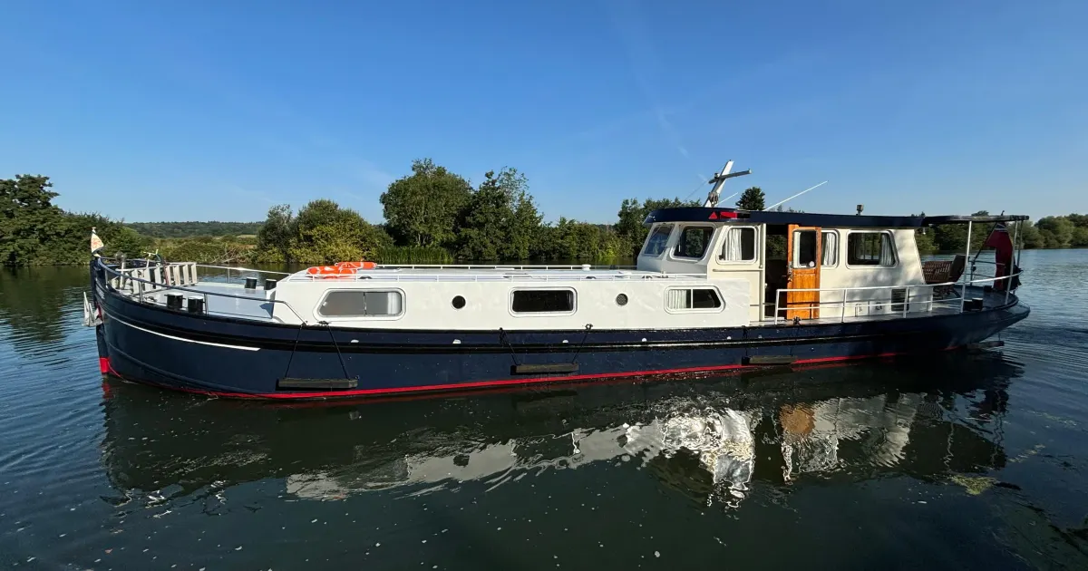 1923 Luke Gaff Dutch Barge for Sale in Shepperton, England