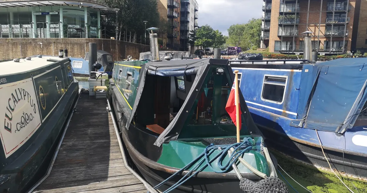 1991 Larose 50ft Narrowboat for Sale in London, England
