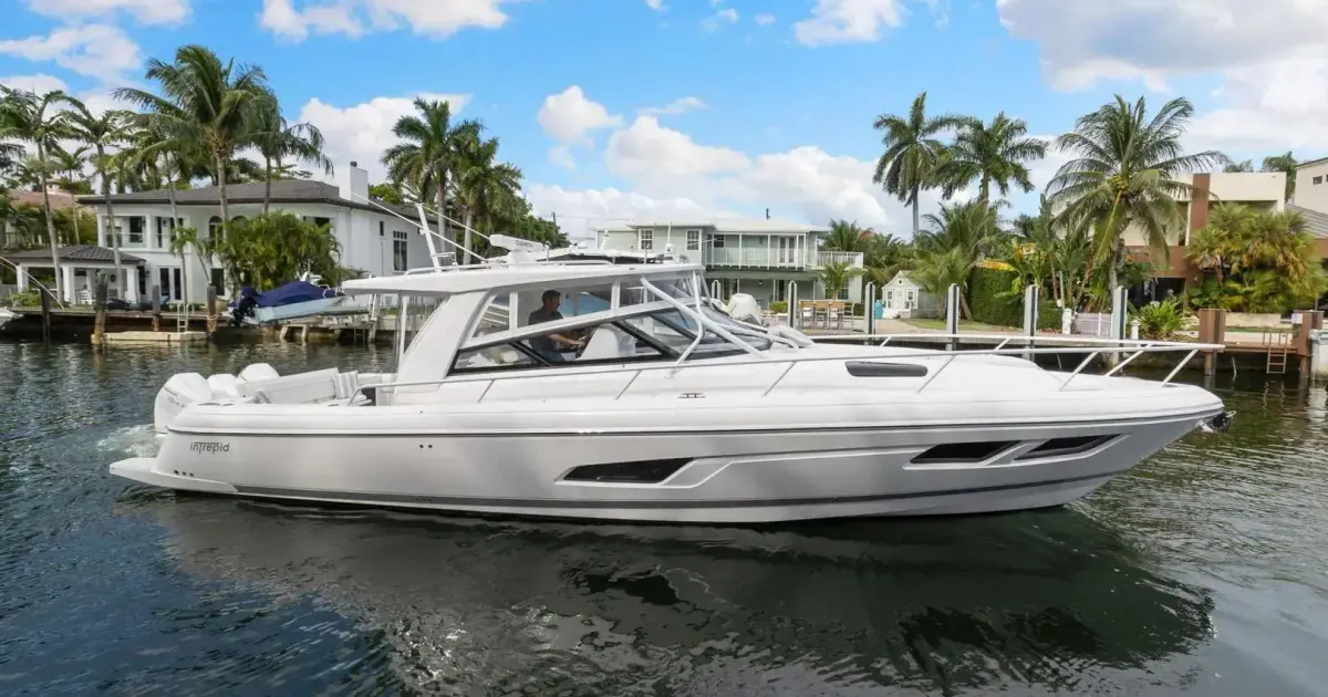 2021 Intrepid 438 Evolution for Sale in Fort Lauderdale