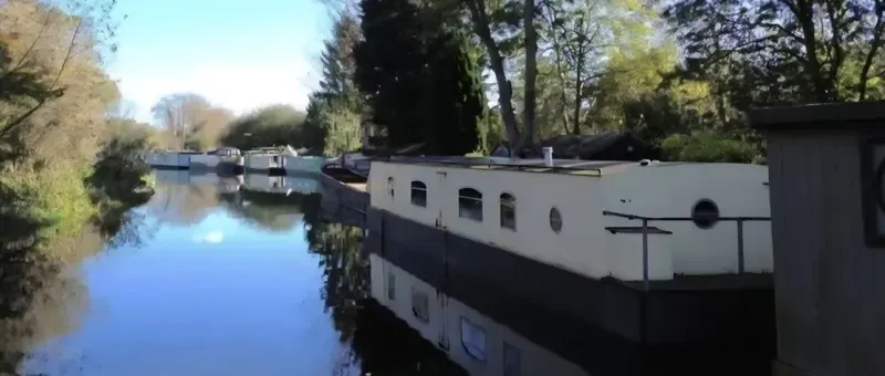 2004 Eddie And Steve Powell Houseboat Barge for Sale