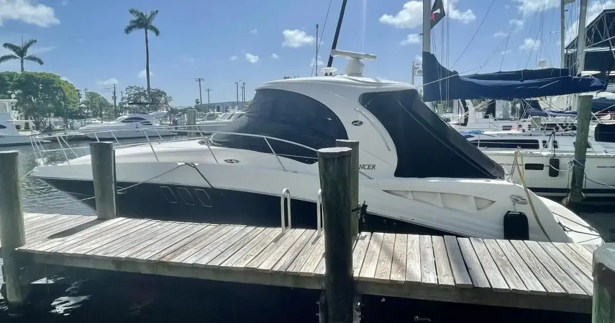 2008 Sea Ray 40 Sundancer for Sale in Miami, Florida