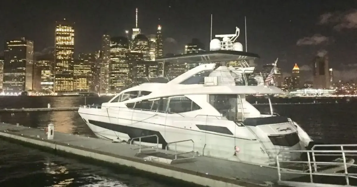 2015 Sunseeker 86 Yacht for Sale in Fort Lauderdale